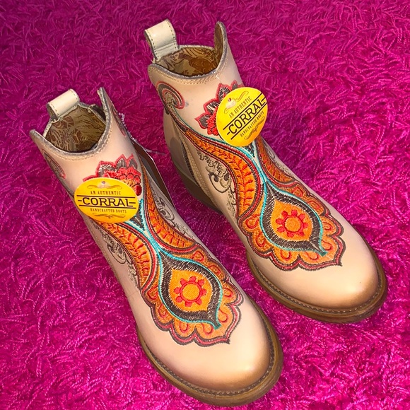 Corral Shoes - Leather Boho Ankle Festival Boots Embroidered Western Booties